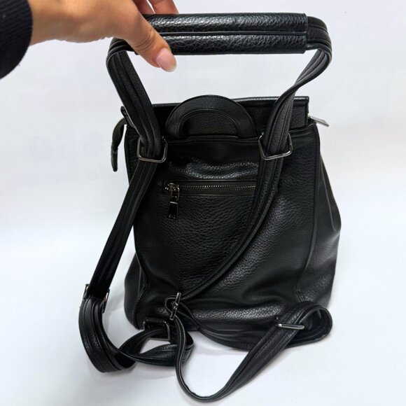 S-Q Chloe Convertible Black Backpack made with Vegan Leather – NWT - Picture 7 of 15